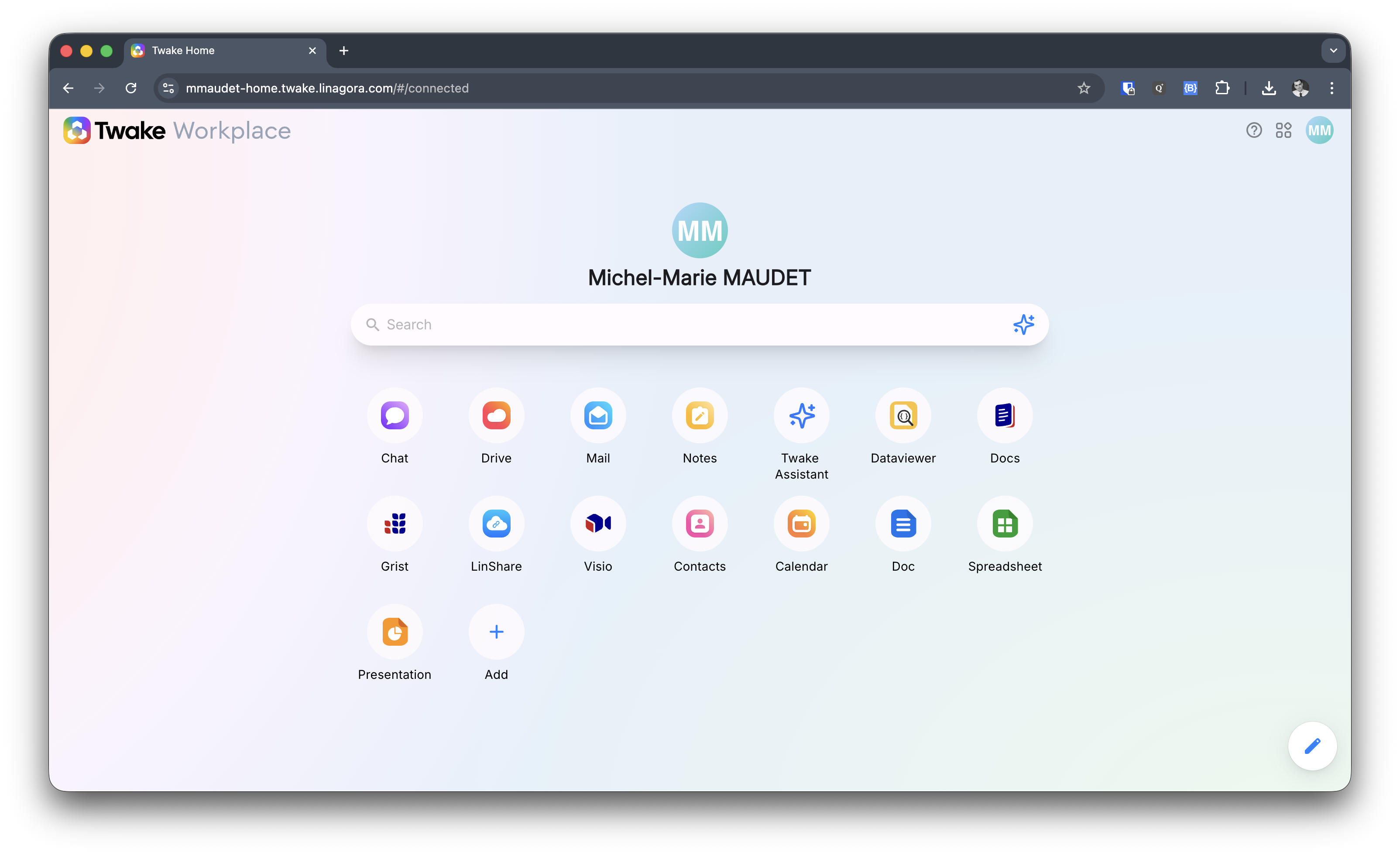Twake Workplace dashboard showing integrated apps: Chat, Drive, Mail, Notes, Docs, Visio, Calendar and more